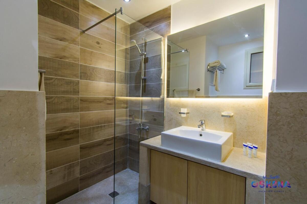 Apartment Outstanding One Bedroom Azzurra